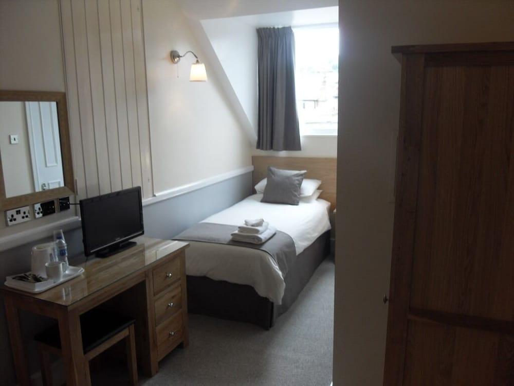 Powys Lodge - Room