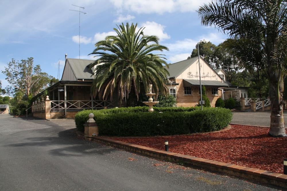 Picton Valley Motel - Exterior