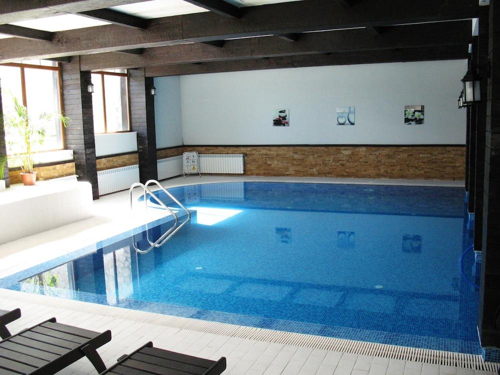All Seasons Club - Indoor Pool