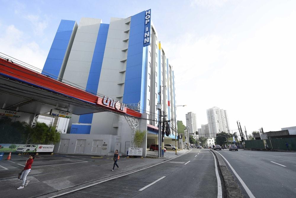 Hop Inn Hotel Makati Avenue - Exterior