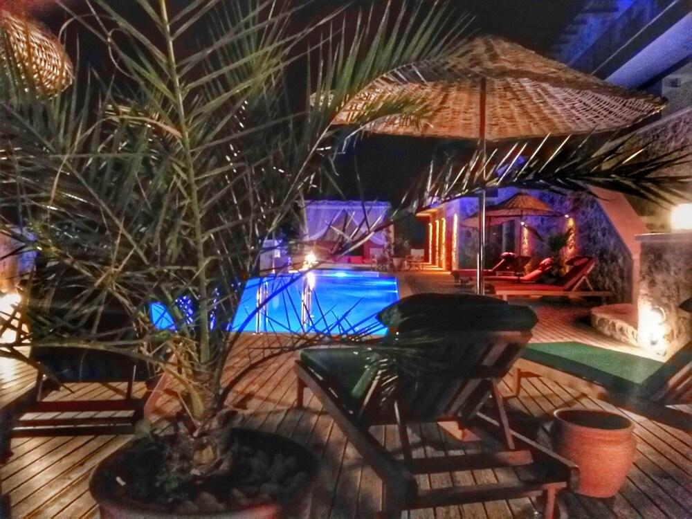 فيلا إلبا - Outdoor Pool