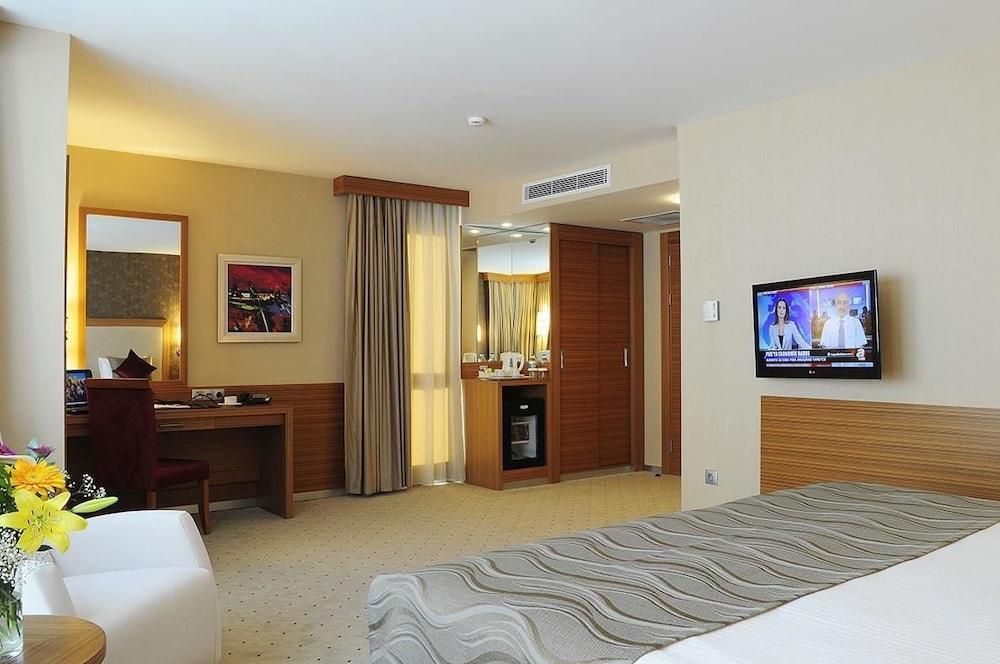 Demora Hotel - Room