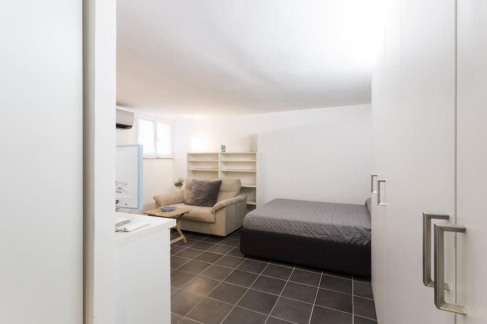 Luana Apartment - Room