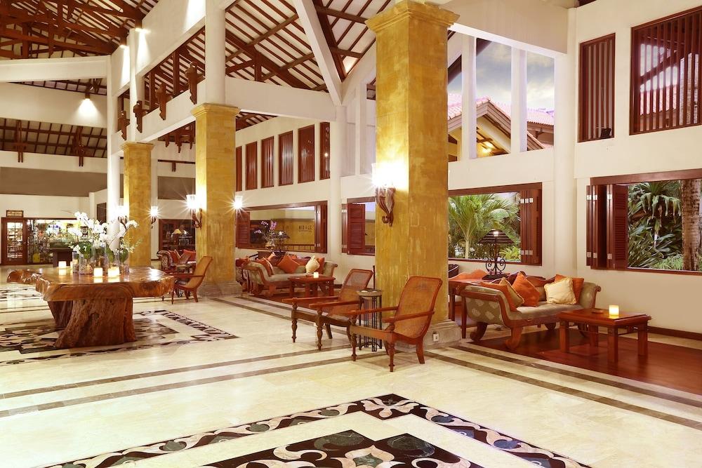 Grand Mirage Resort & Thalasso Bali - Interior Entrance