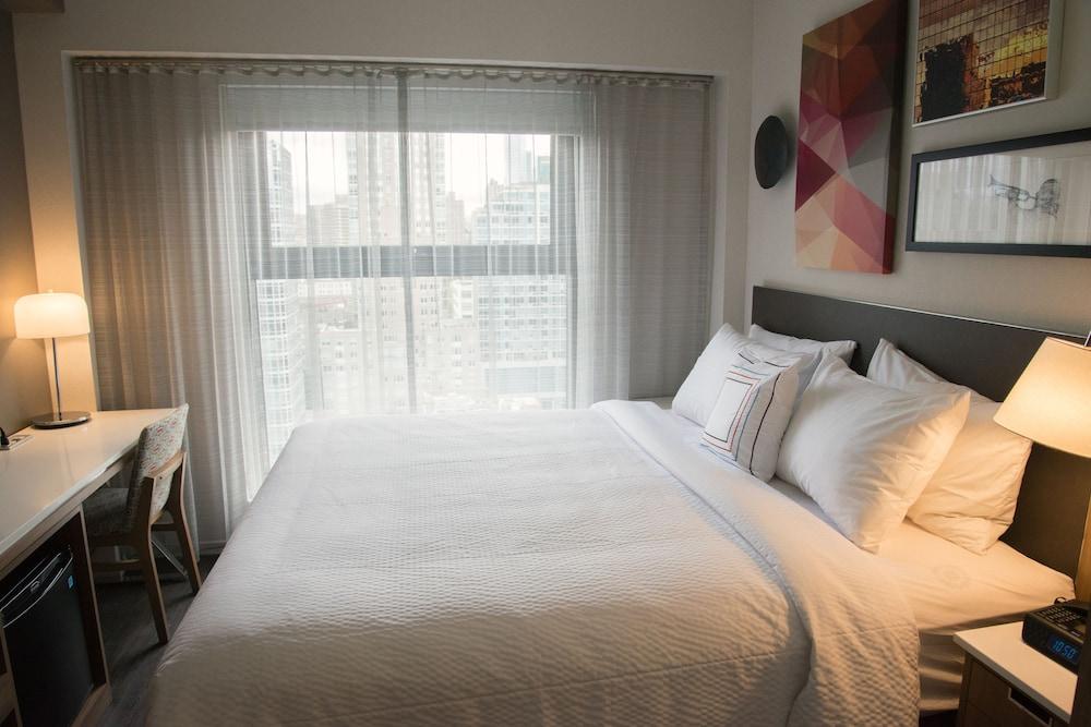 Fairfield Inn & Suites New York Manhattan / Central Park - Room