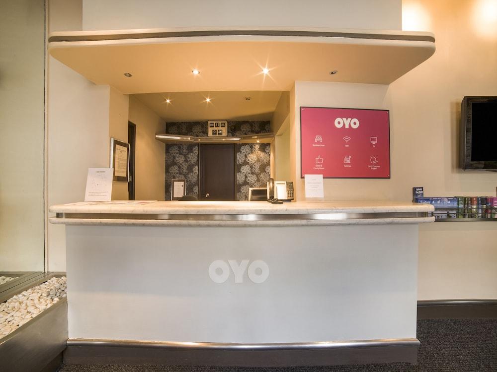 OYO Flagship Brentwood - Reception