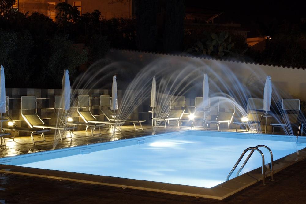 Hotel Costazzurra Museum & Spa - Outdoor Pool