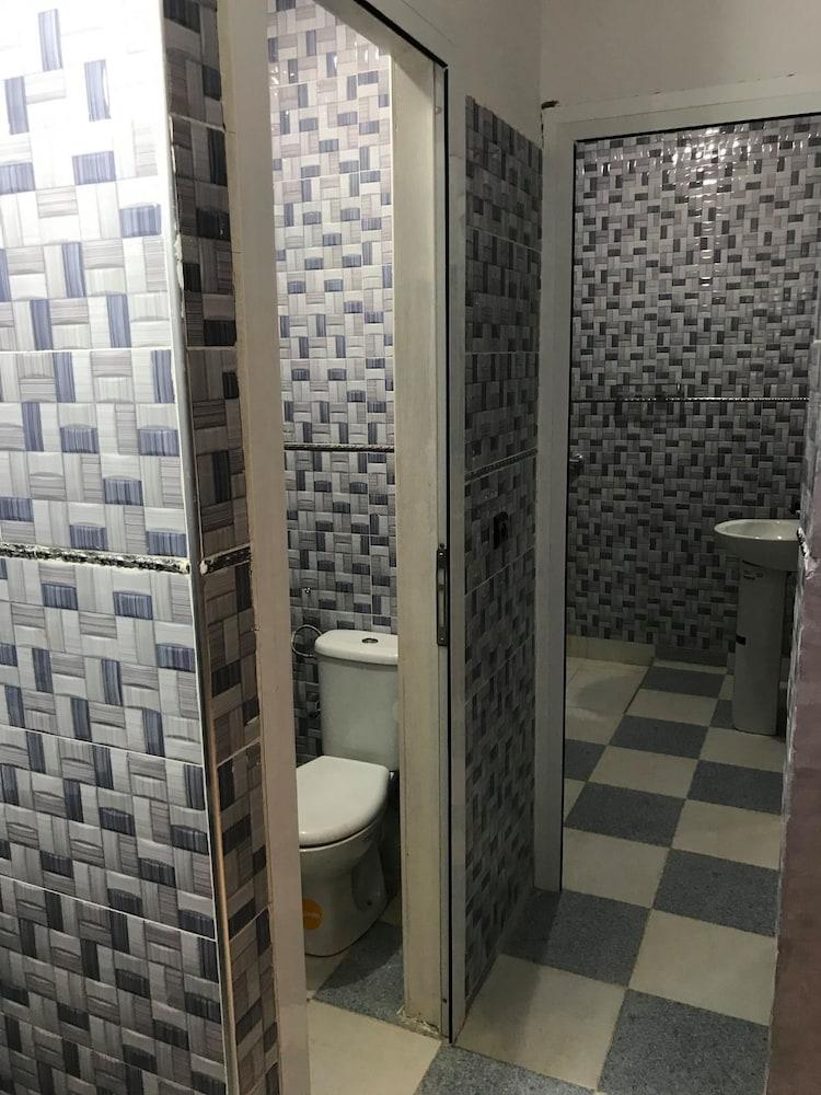 Residence Zeroual - Bathroom