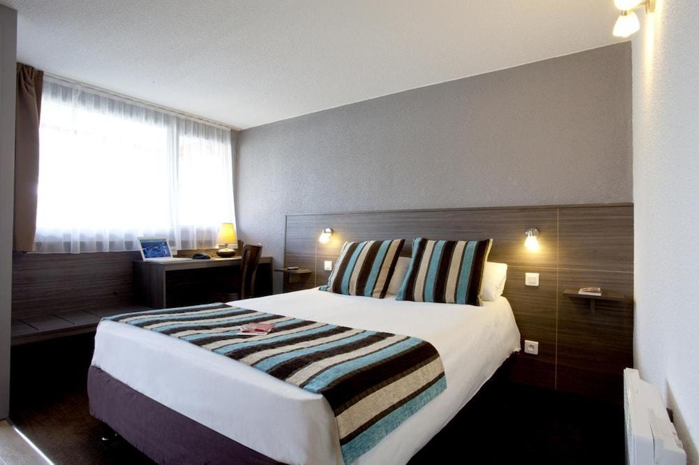 Sure Hotel by Best Western Biarritz Aeroport - Room