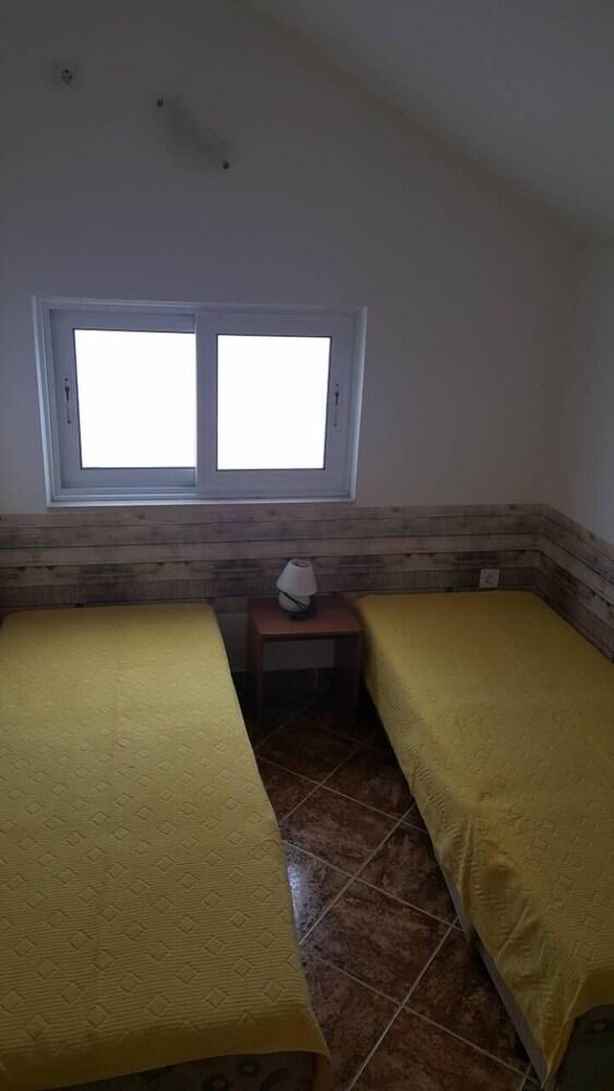 Apartments Goranka - Room