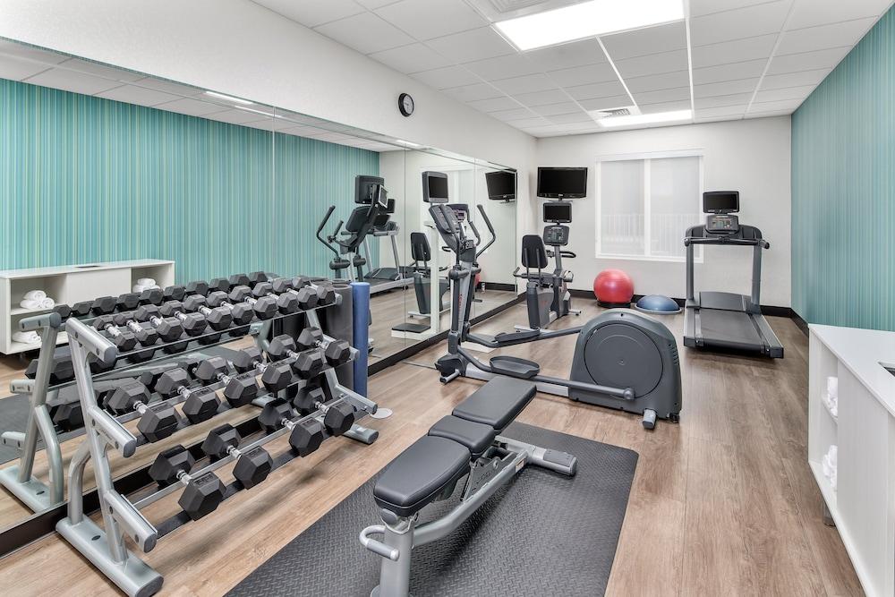 Holiday Inn Express & Suites Palm Bay, an IHG Hotel - Fitness Facility