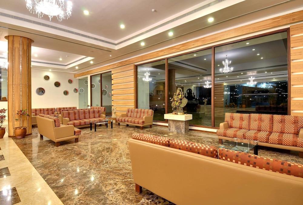 Inder Residency Resort & Spa Udaipur - Lobby Lounge