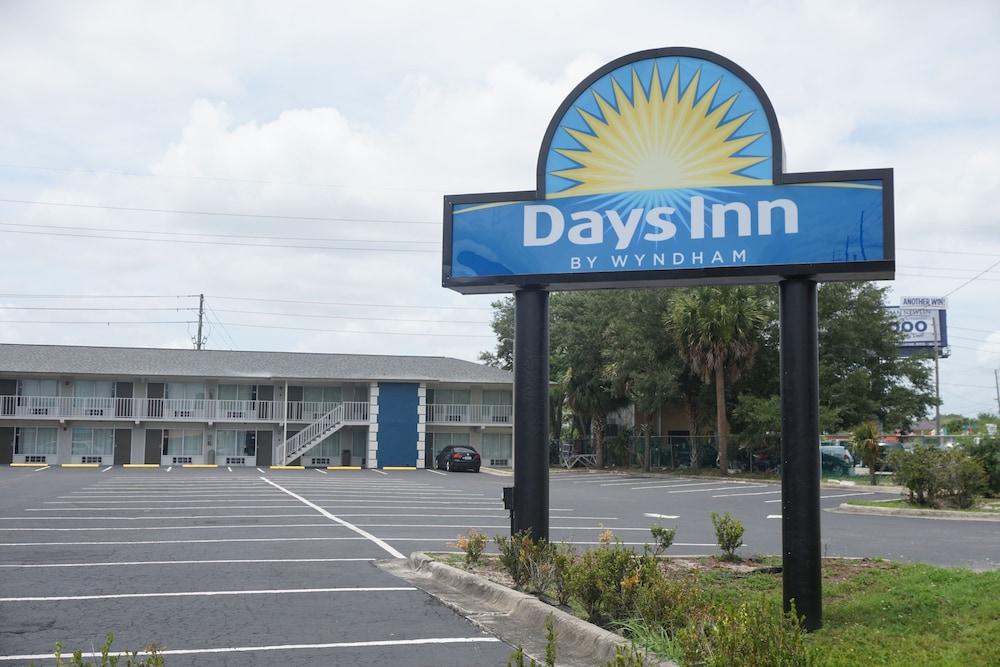 Days Inn by Wyndham Apopka/Orlando - Featured Image
