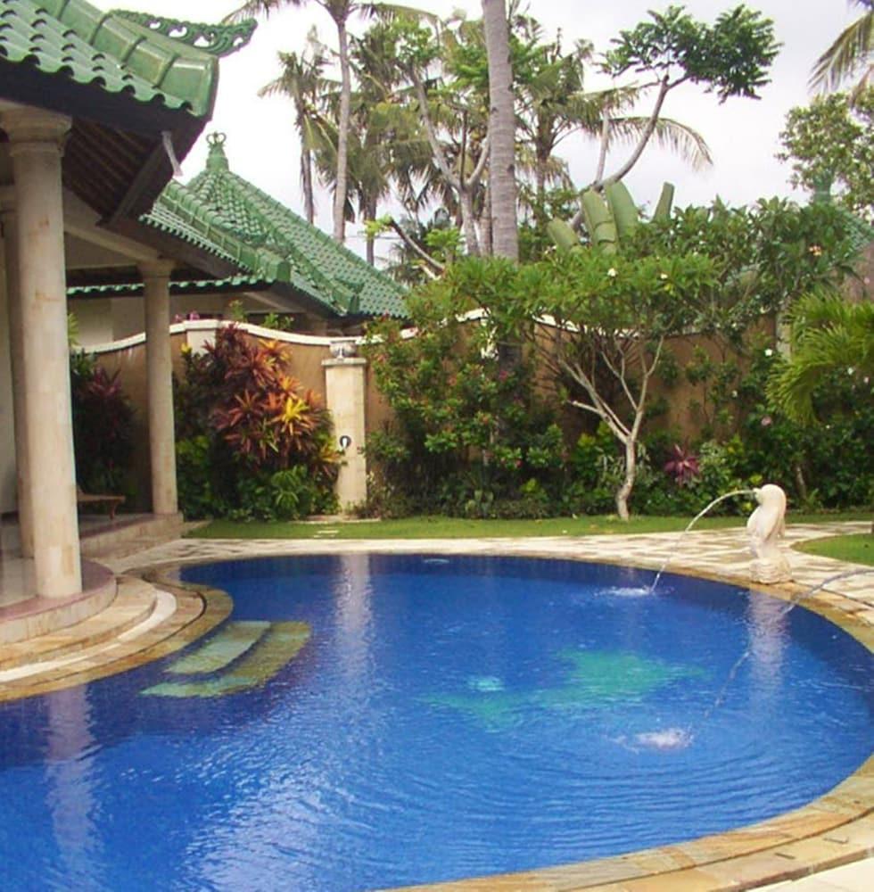 Bali Emerald Villas - Pool