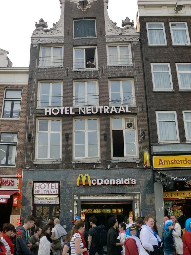Hotel Neutraal - Exterior
