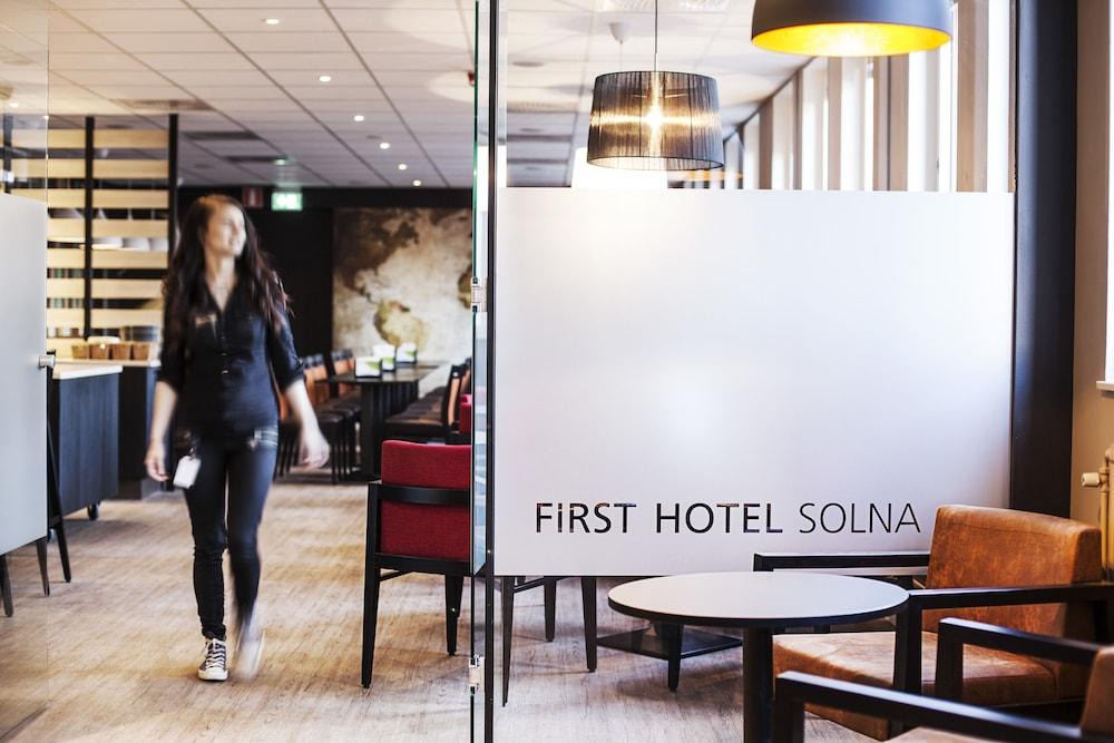 First Hotel Solna - Lobby