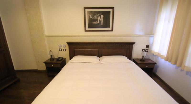 Hotel Muzaka - Room