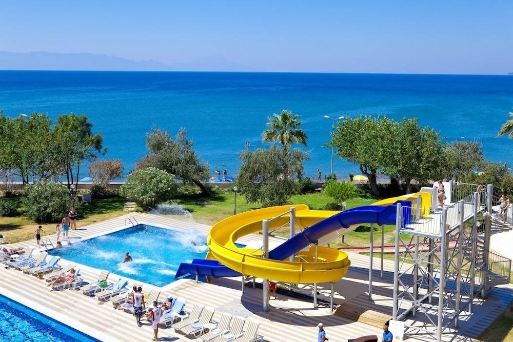 Gumuldur Resort Hotel - All Inclusive - Outdoor Pool