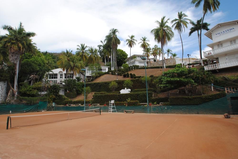 هوتل فيلافيرا - Tennis Court