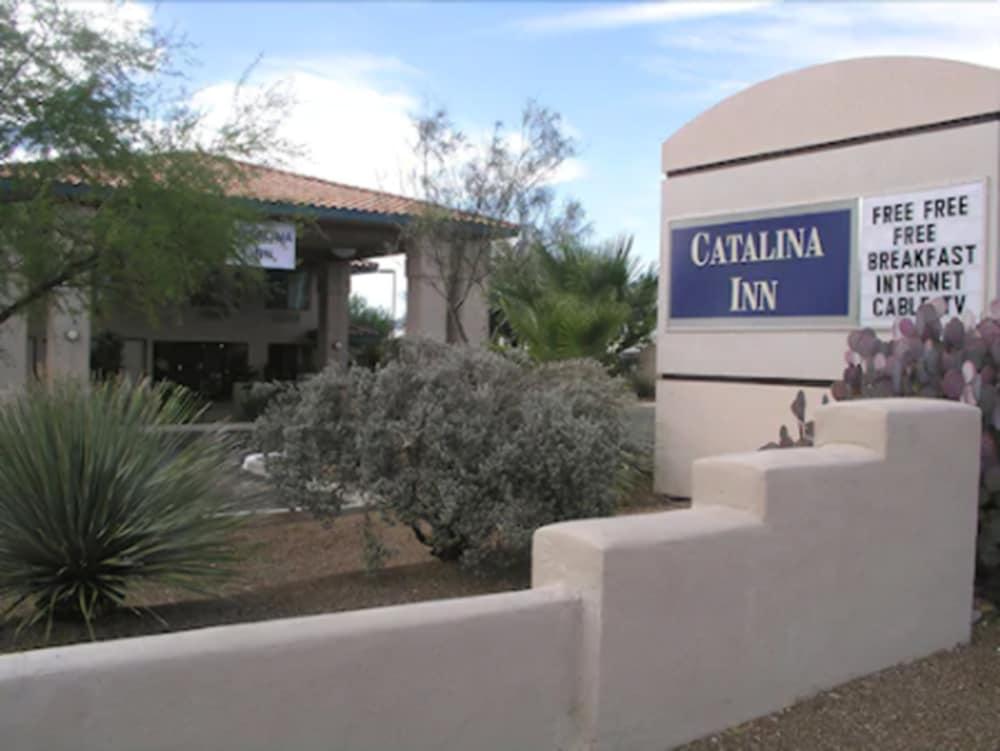 Catalina Inn - Featured Image