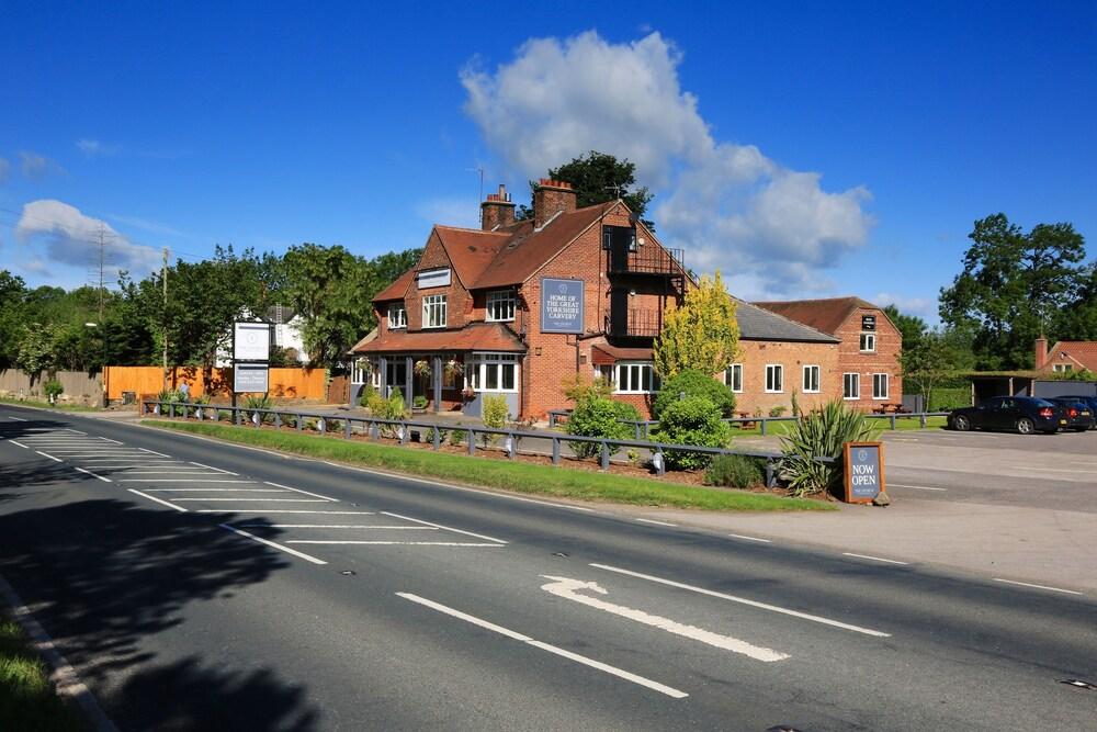 The George Carvery & Hotel - Featured Image