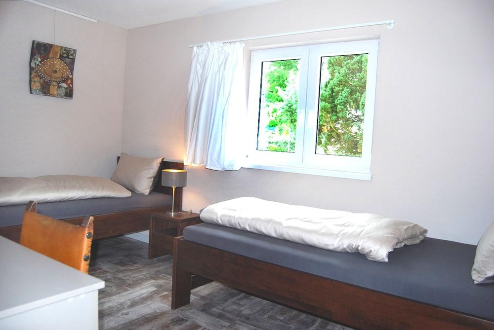 Bed & Breakfast Comfort House Olten - Lostorf - Room