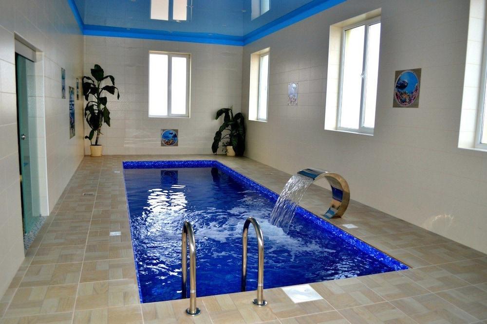 Guest House Na Lugu - Pool