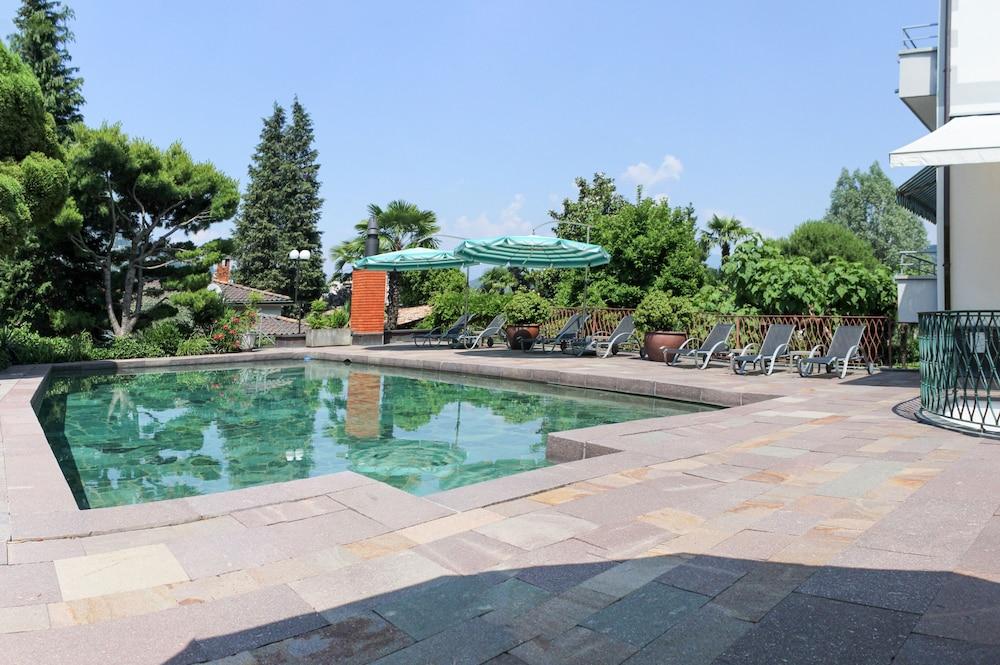 Garni Gardenia - Outdoor Pool