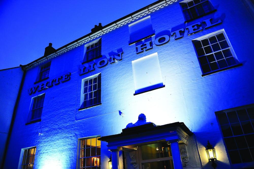 White Lion Hotel - Aldeburgh - Featured Image