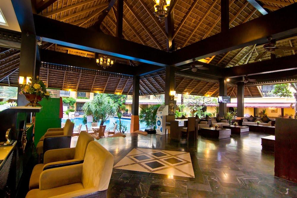 LK Mantra Pura Resort - Lobby