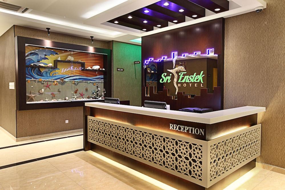 Sri Enstek Hotel - Reception