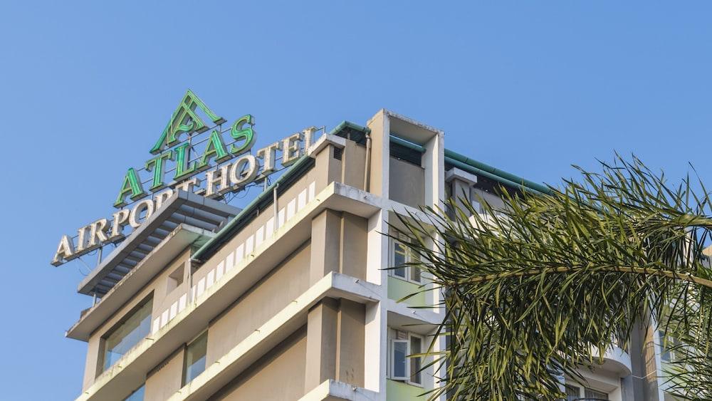 Aaha airport Hotel - Exterior detail