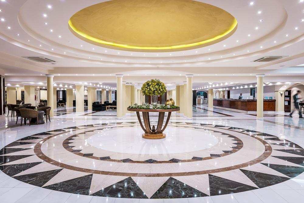 Mitsis Grand Hotel - Lobby