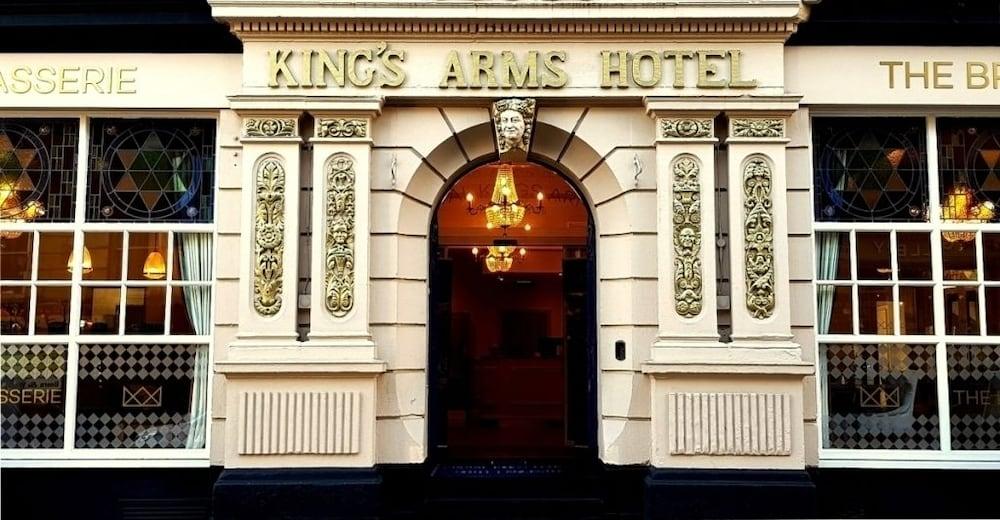 Royal Kings Arms - Featured Image