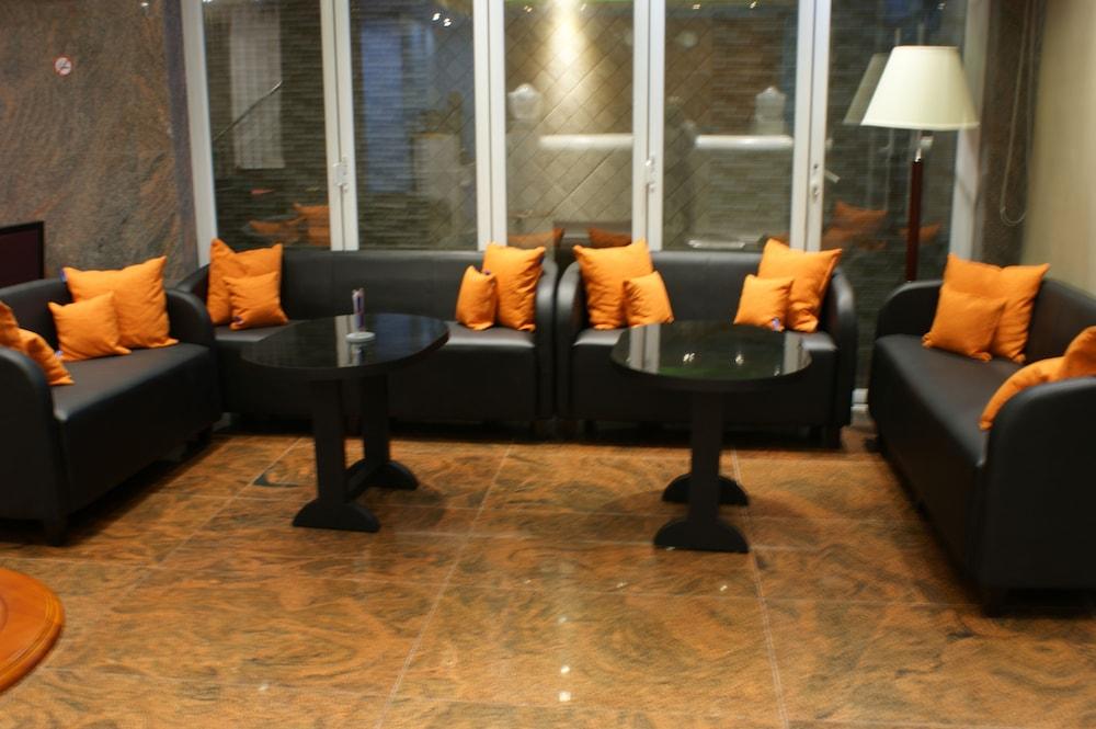 Rivethi Beach hotel - Lobby Lounge