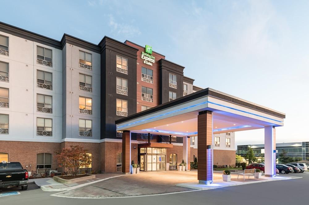 Holiday Inn Express & Suites Milton, an IHG Hotel - Featured Image