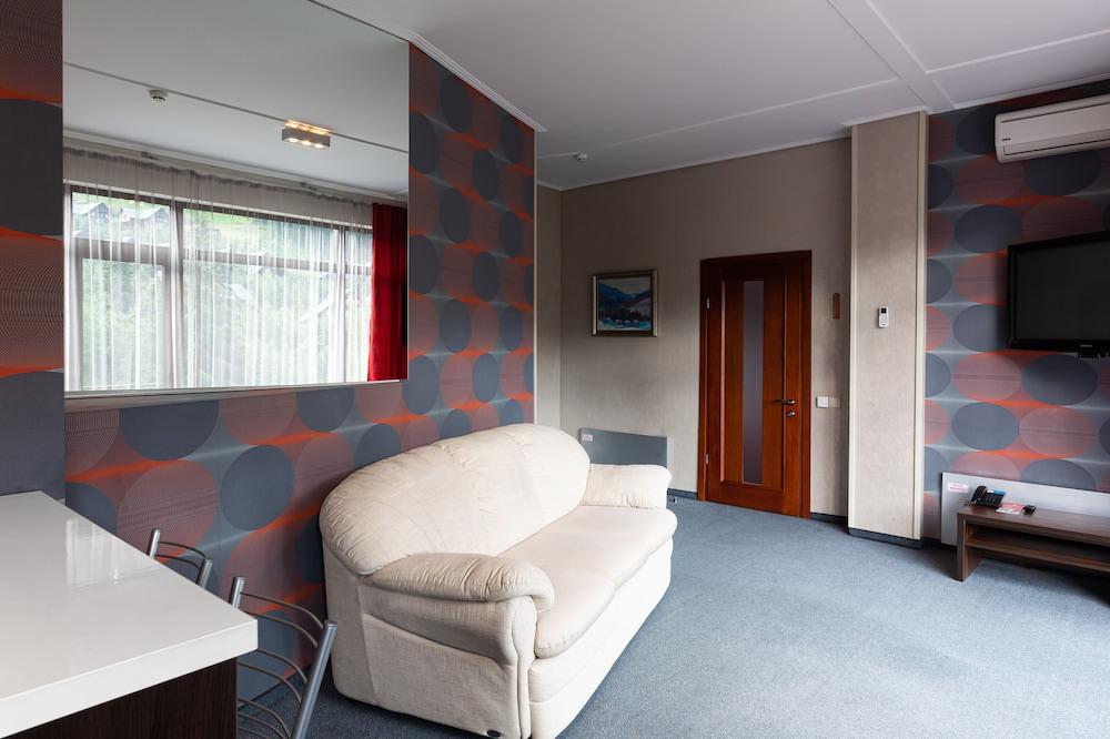 VIP-Aparts Bukovel - Room