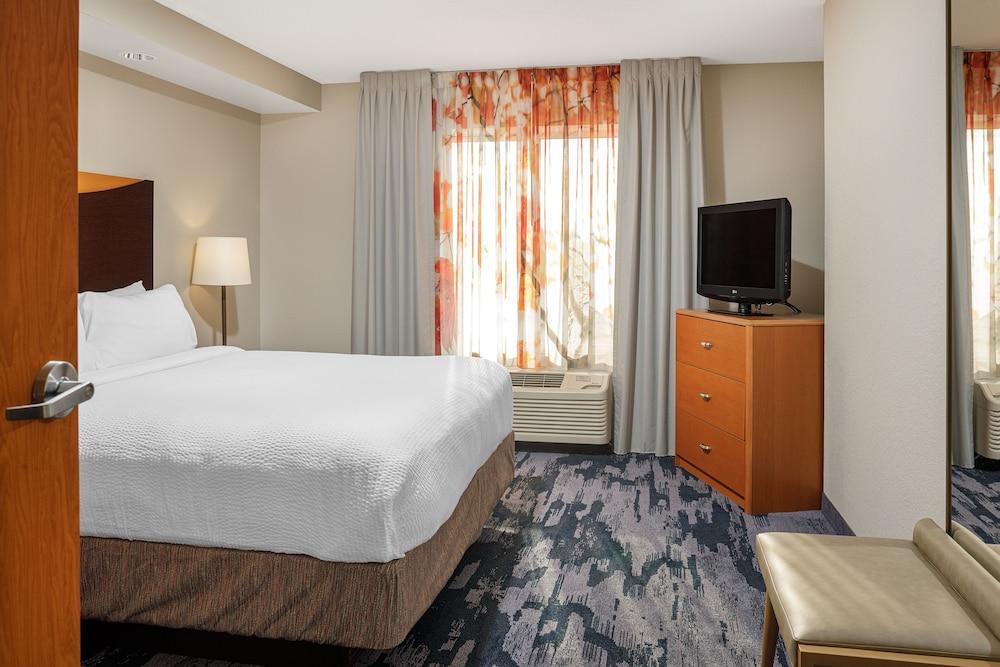 Fairfield Inn & Suites by Marriott Paducah - Room