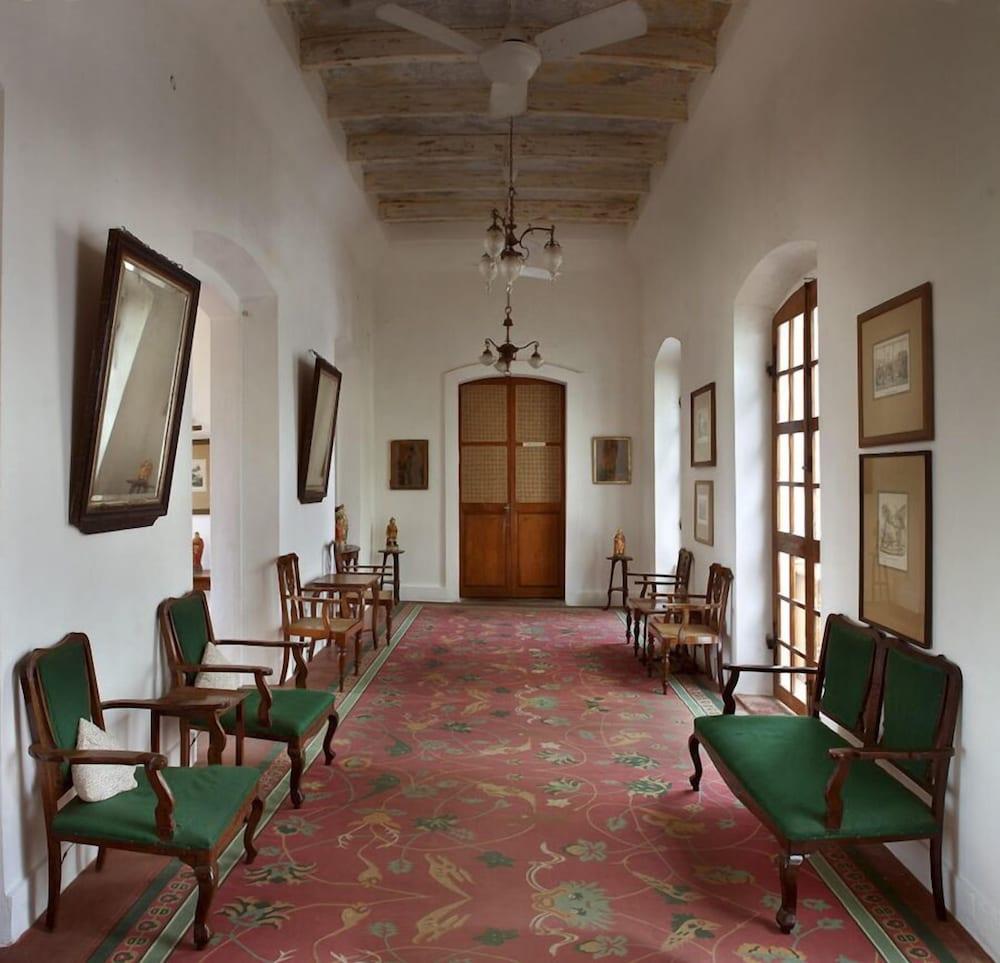 Hotel De L'Orient Pondicherry - Interior