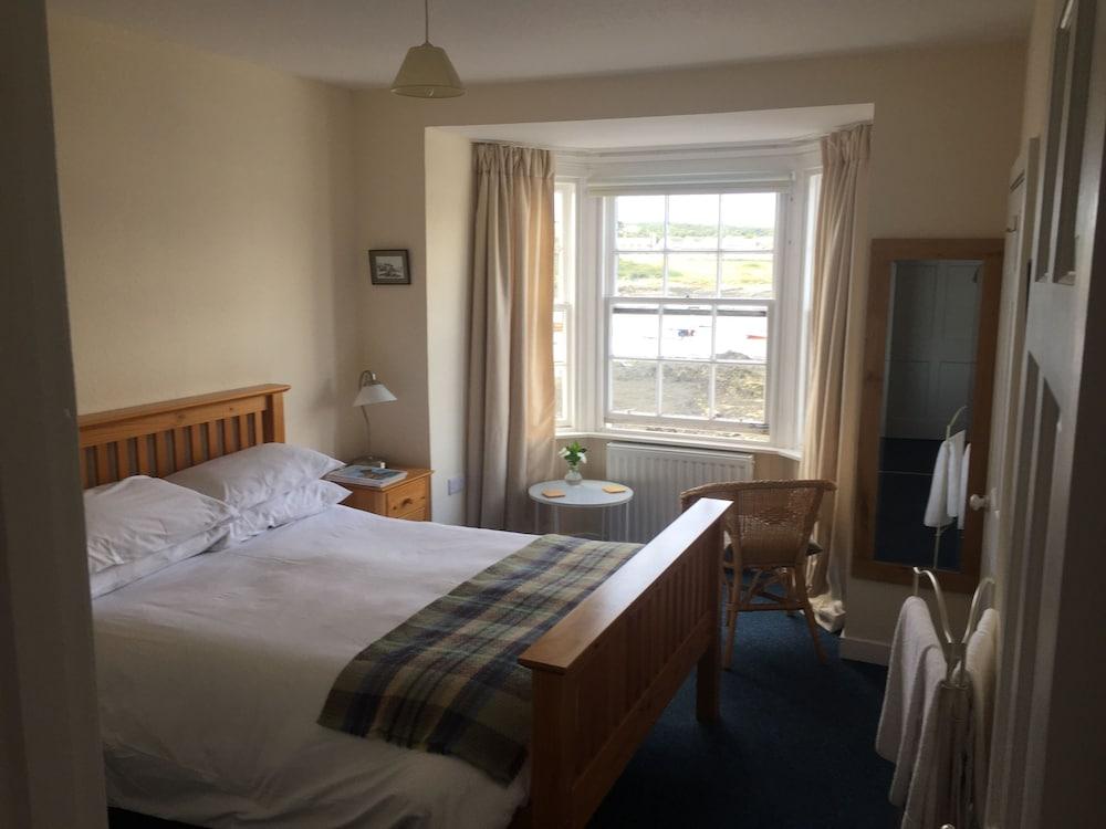 Harbour House - Room