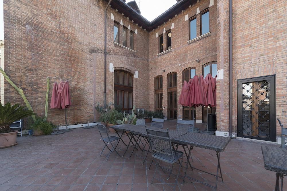 Villa Marignoli Charming Flats - Exterior