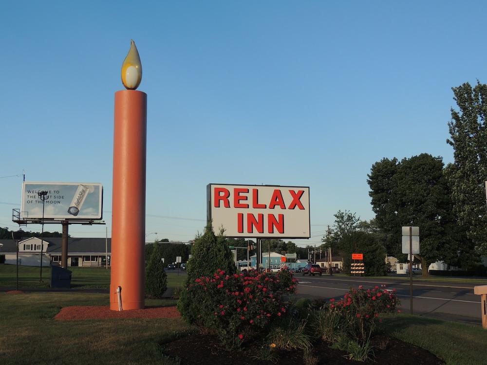 Relax Inn Bloomsburg - Exterior