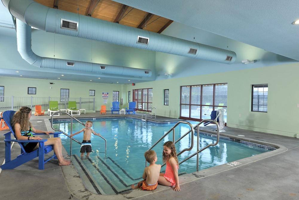 Stoney Creek Hotel Kansas City - Independence - Pool