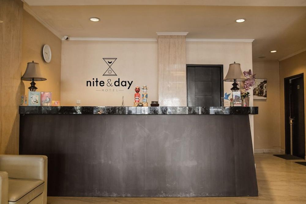 Nite and Day Jakarta Roxy - CHSE Certified - Reception