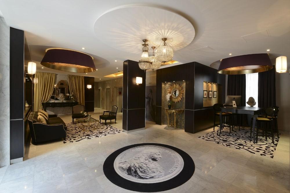 Hotel Le Versailles - Lobby