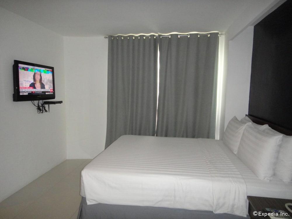 Cityscape Hotel - Room
