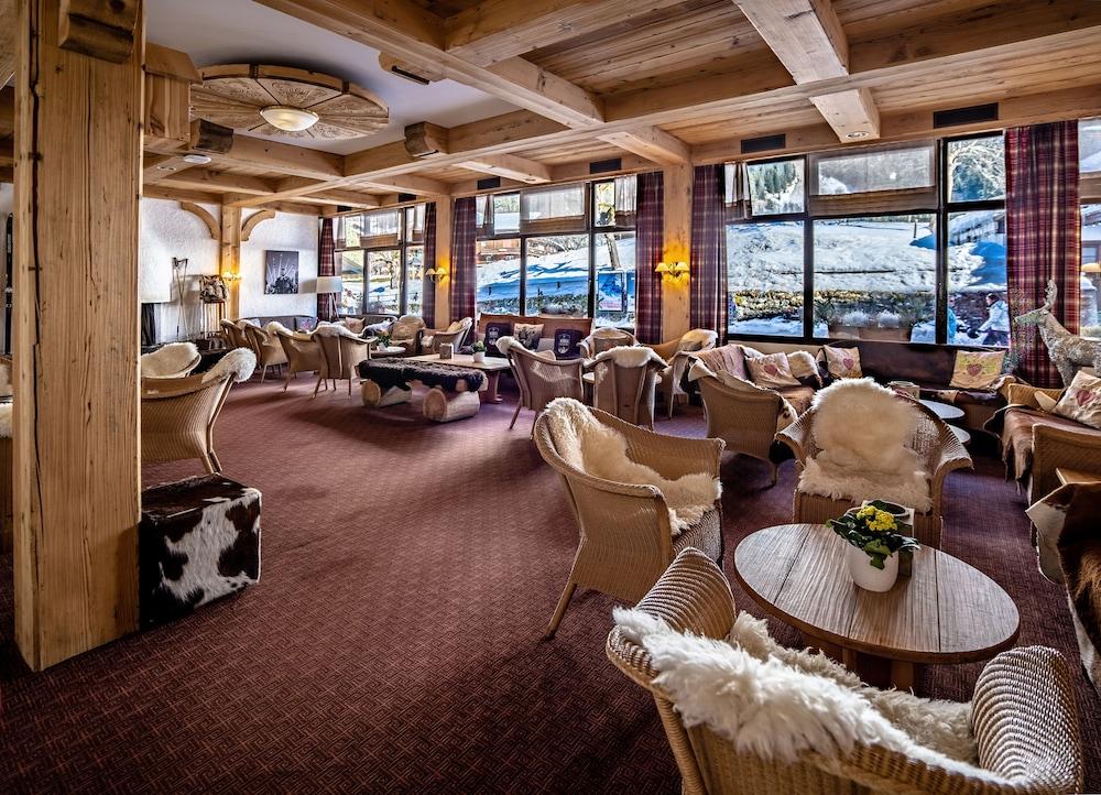 Alpine Hotel Wengen (former Sunstar Wengen) - Lobby