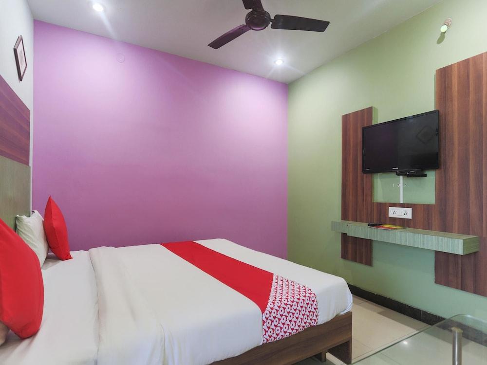 OYO 45790 Hotel Bhubaneswari Classic - Room