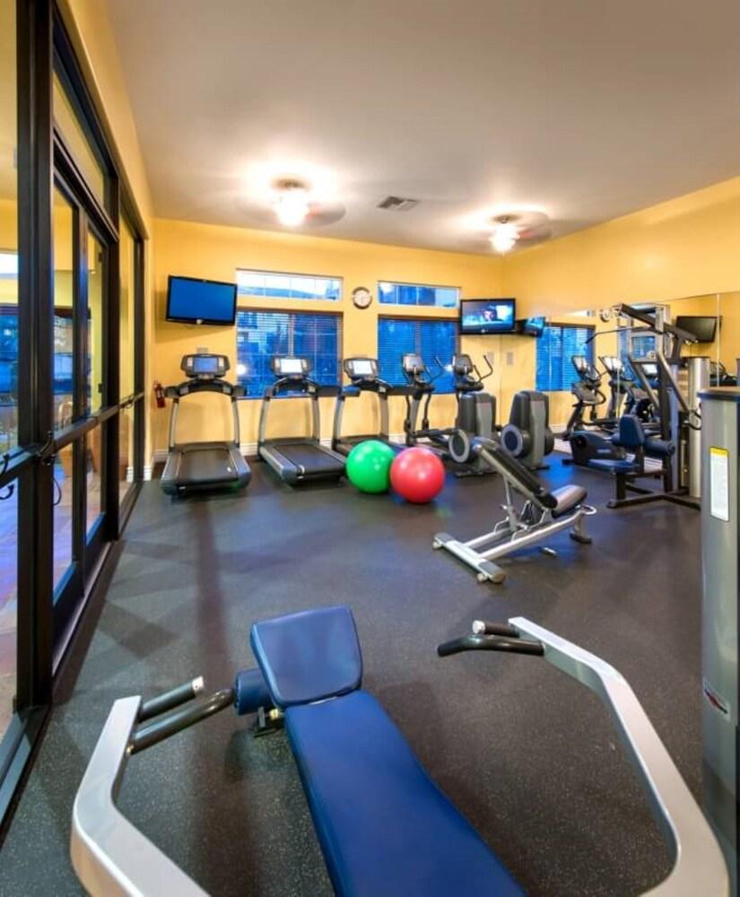 Bluebird Suites in Santa Clara - Fitness Facility
