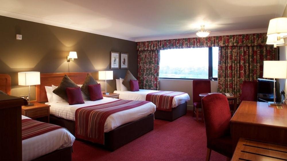 Riverside Lodge Hotel - Room